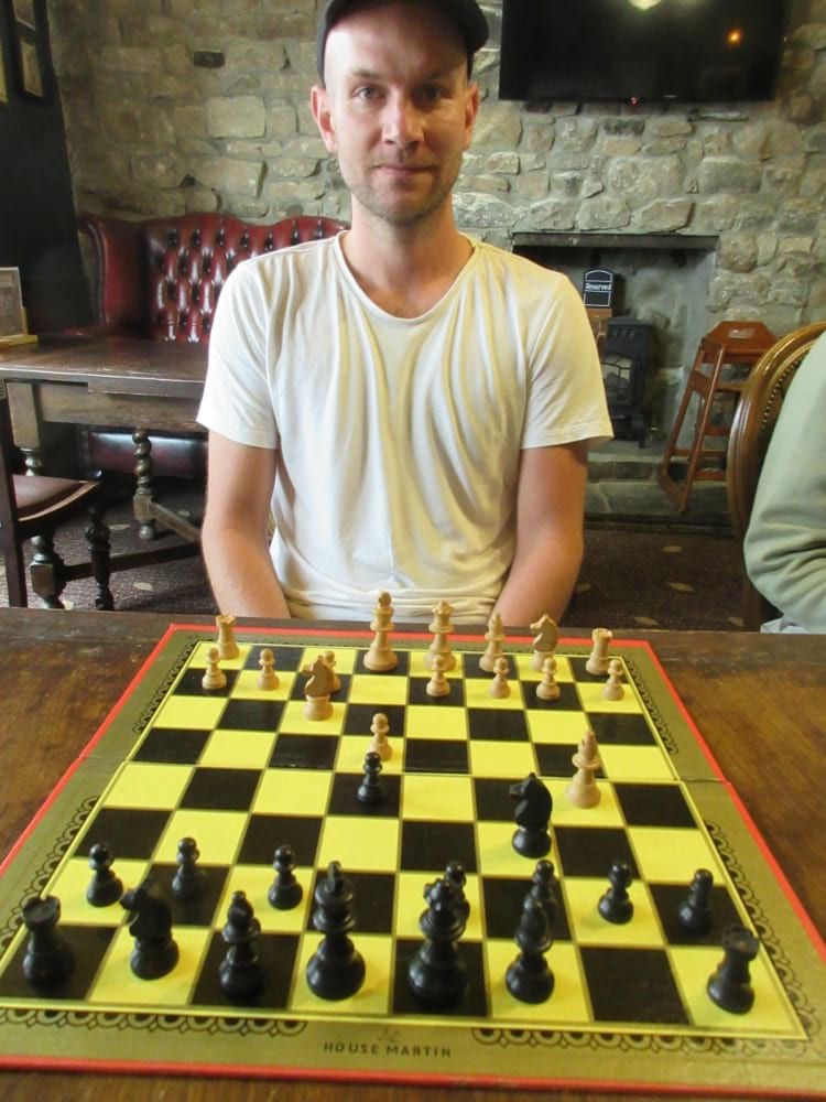 Chess player theluggage (N Mahoney from DONCASTER, United Kingdom) -  GameKnot